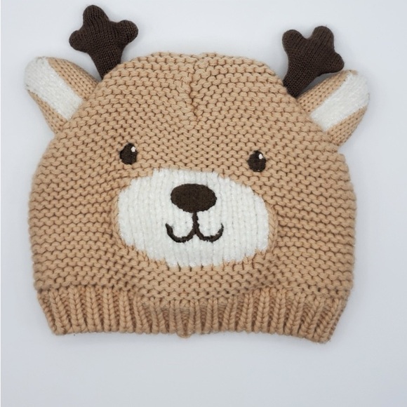 Hat & Booties Set - Picture 2 of 3